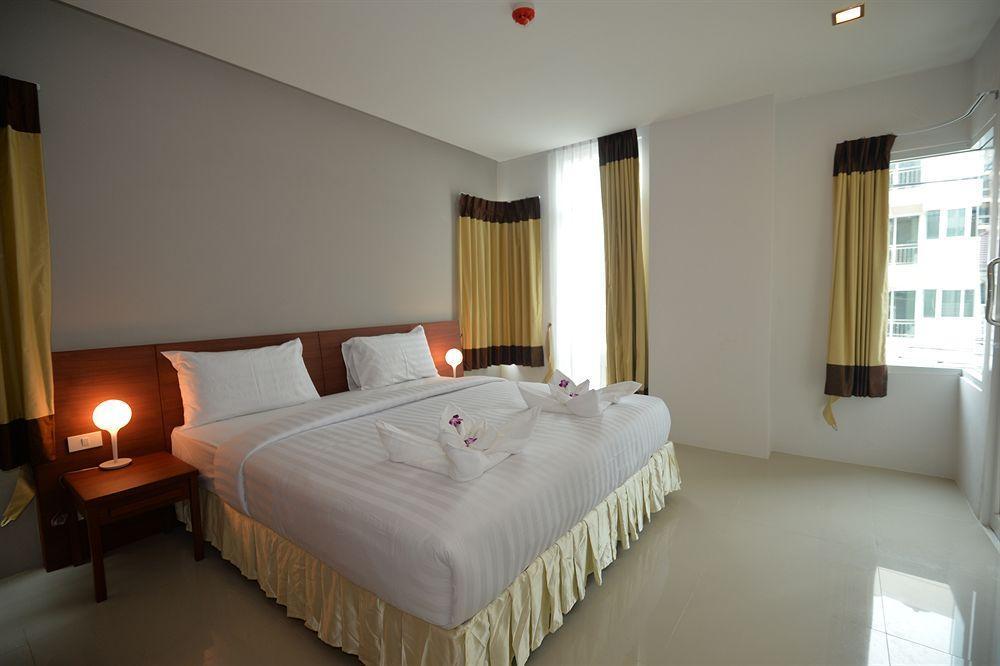 Phuket Baan Lukkan Patong Resort מראה חיצוני תמונה